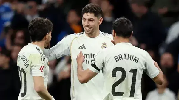 مفاجأة الميركاتو: ريال مدريد يخطط لصفقة كبرى لتدعيم خط الوسط في الصيف